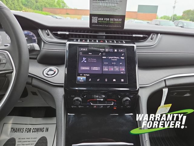 2024 Jeep Grand Cherokee Laredo - Photo 11
