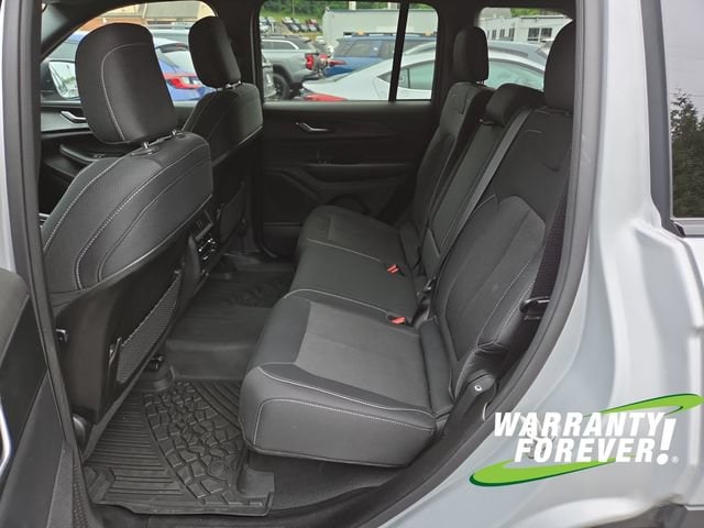 2024 Jeep Grand Cherokee Laredo - Photo 15