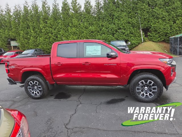 2026 Chevrolet Colorado Z71 - Photo 8