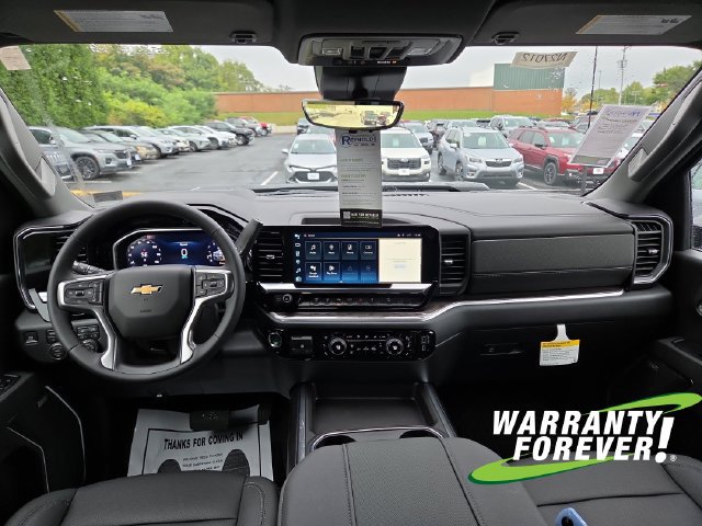 2026 Chevrolet Silverado 2500 HD LTZ - Photo 10
