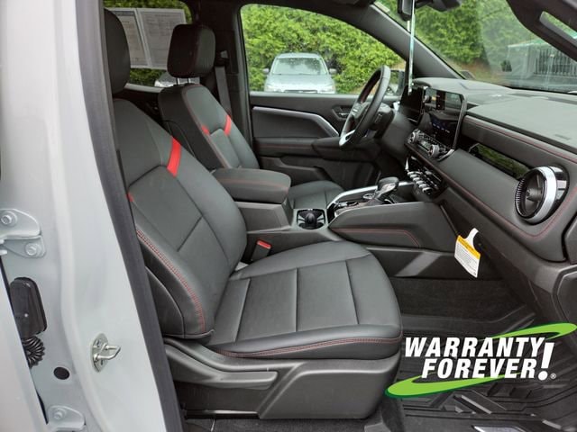 2026 Chevrolet Colorado Z71 - Photo 14