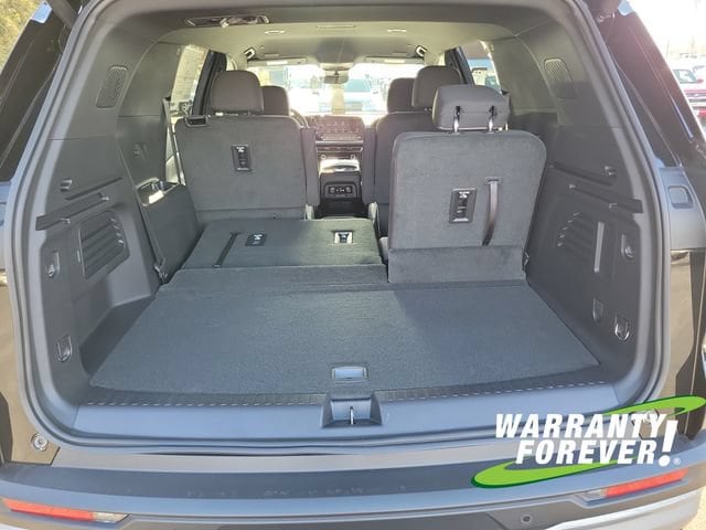 2026 Chevrolet Traverse LT - Photo 17