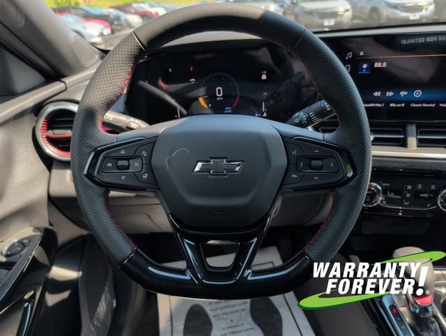 2026 Chevrolet Trax RS - Photo 9