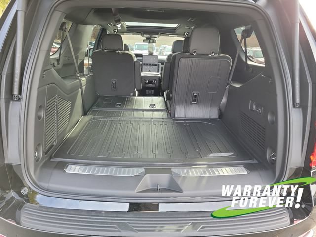 2026 GMC Yukon XL Denali - Photo 18