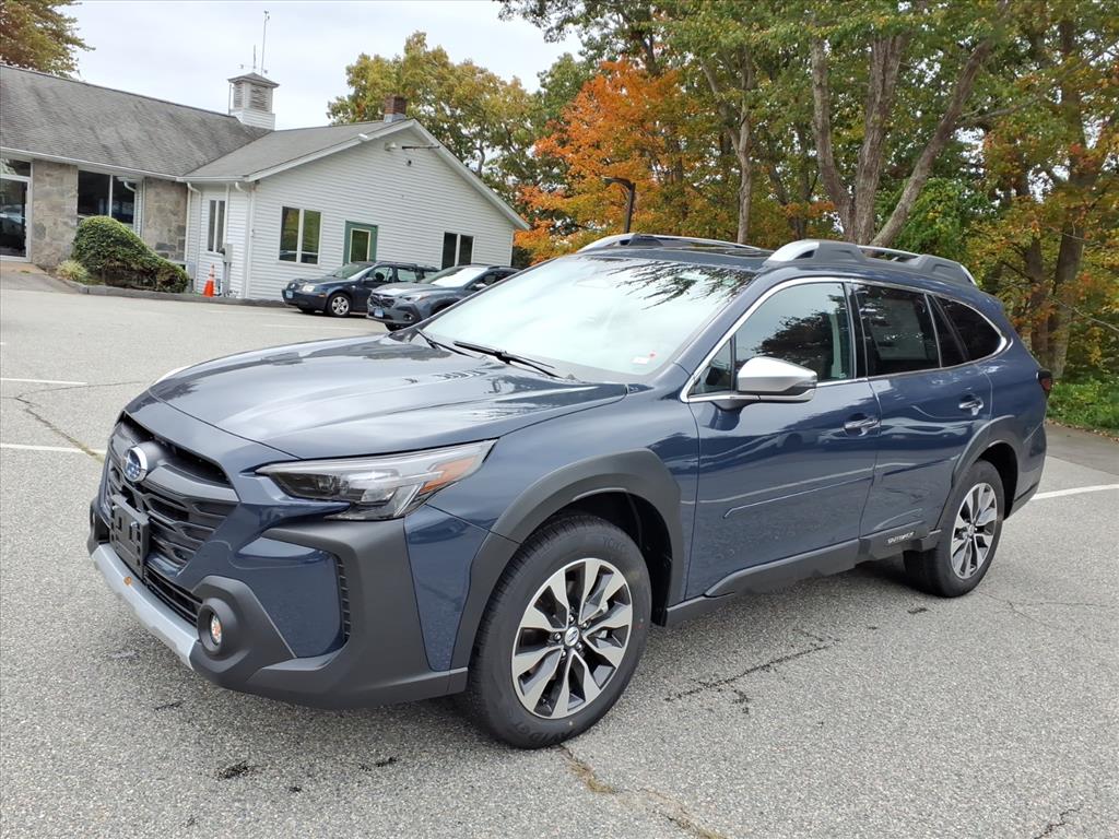 2025 Subaru Outback Touring XT photo 2