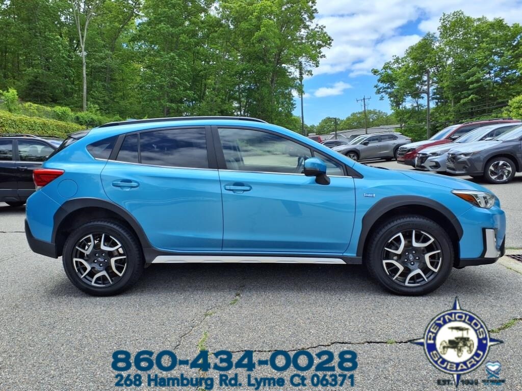 2020 Subaru Crosstrek Hybrid photo 2
