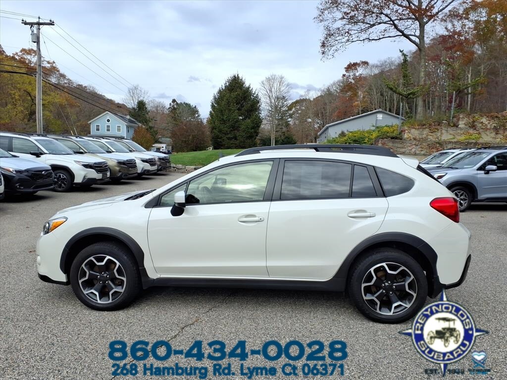 2015 Subaru Crosstrek 2.0i Premium photo 3