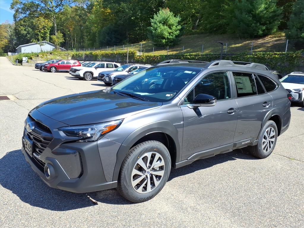 2025 Subaru Outback Premium photo 3