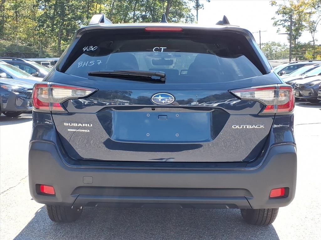 2025 Subaru Outback Premium photo 3