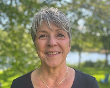 Staff member Beth Jordan from fc0d137dfe1f