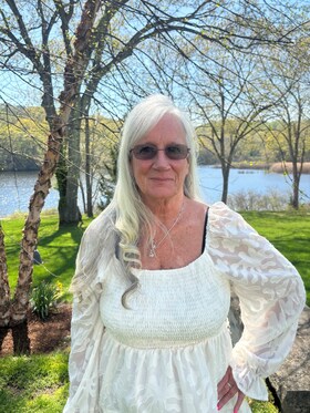 Staff member Kathie Bresnahan from fc0d137dfe1f