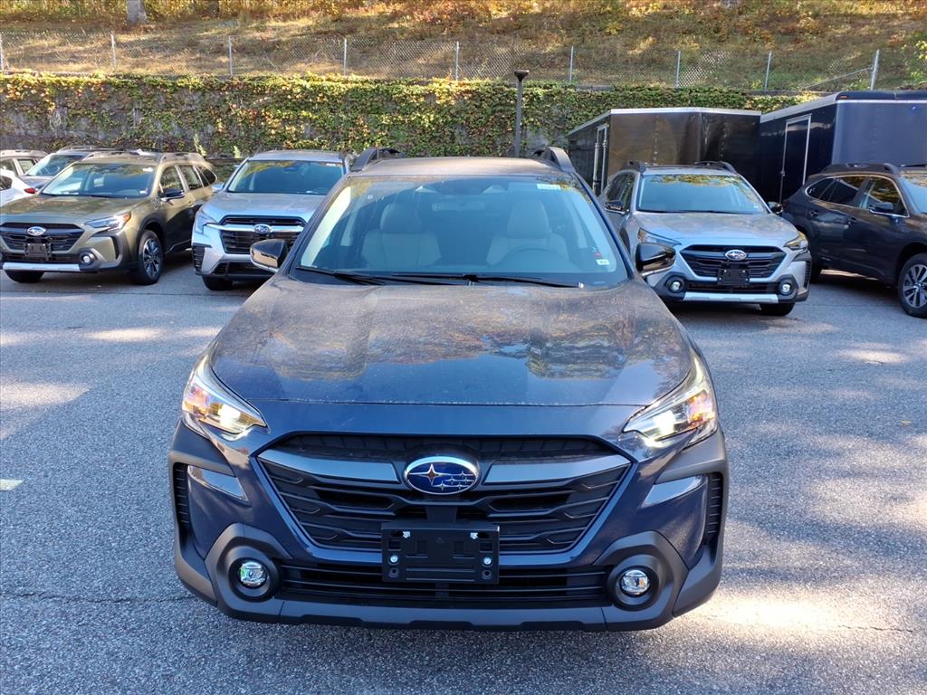 2025 Subaru Outback Premium photo 2