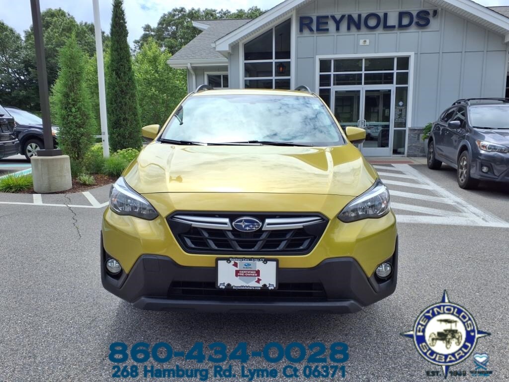 2022 Subaru Crosstrek Premium photo 2