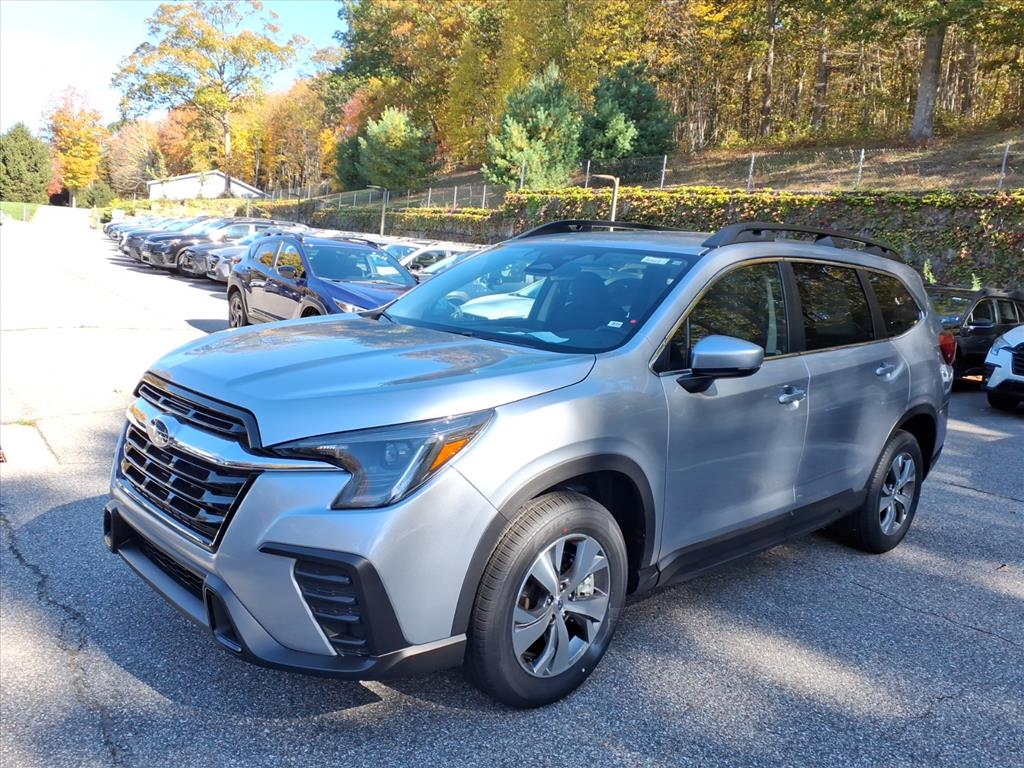 2025 Subaru Ascent Premium photo 2