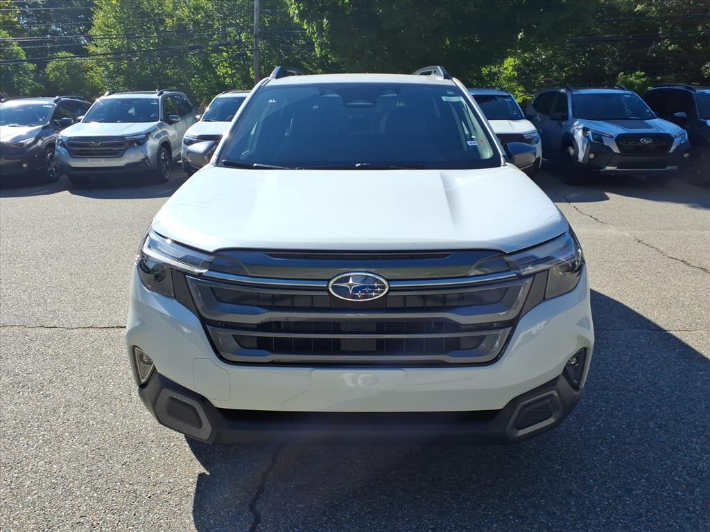 2025 Subaru Forester Limited photo 2