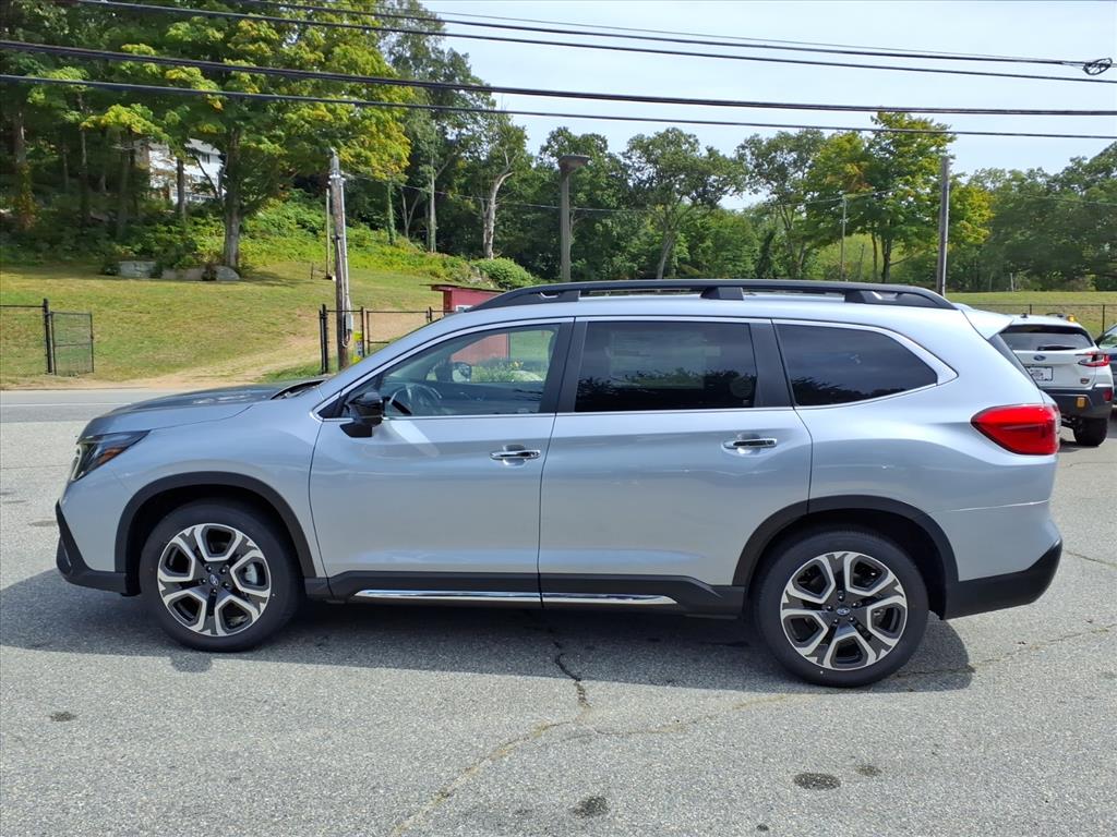 2025 Subaru Ascent Touring photo 3