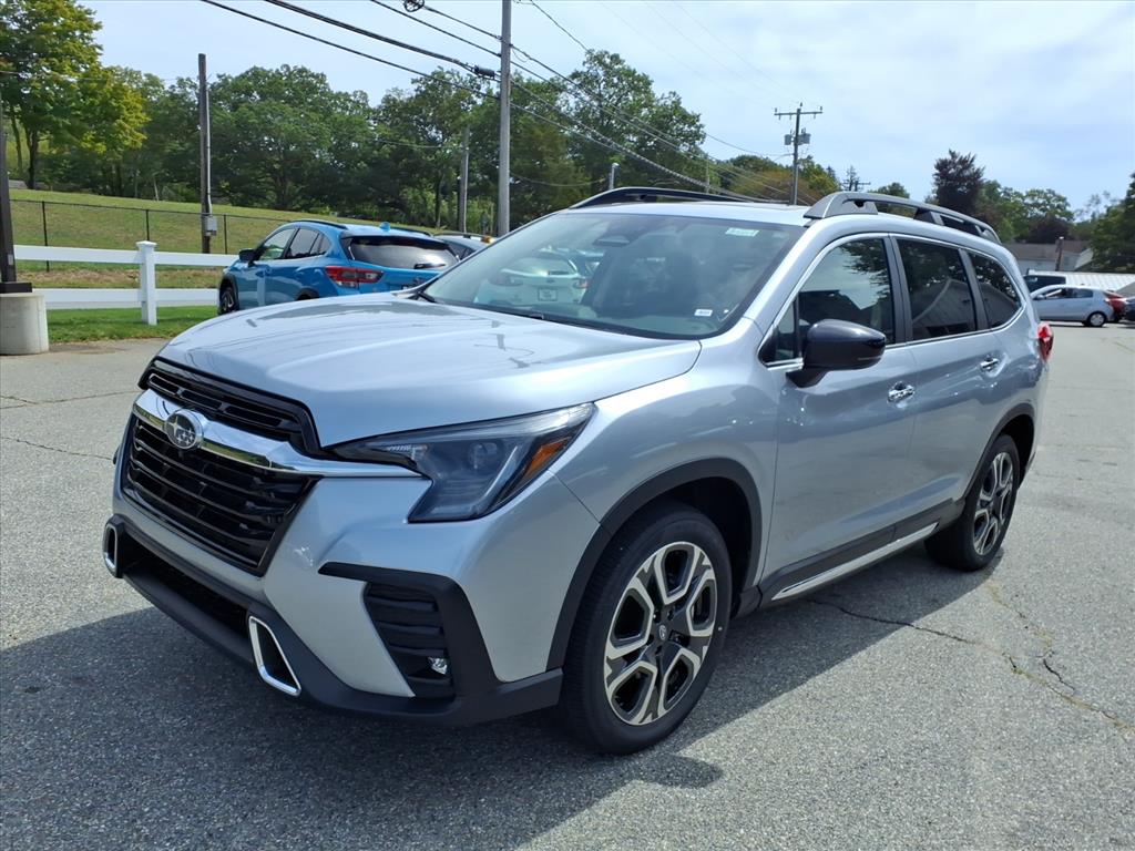 2025 Subaru Ascent Touring photo 2