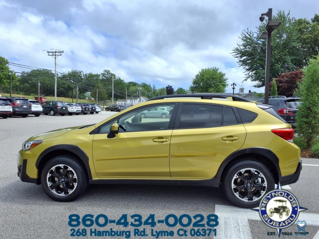 2022 Subaru Crosstrek Premium photo 4