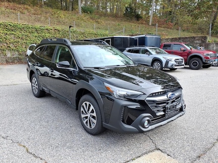 2025 Subaru Outback Premium SUV