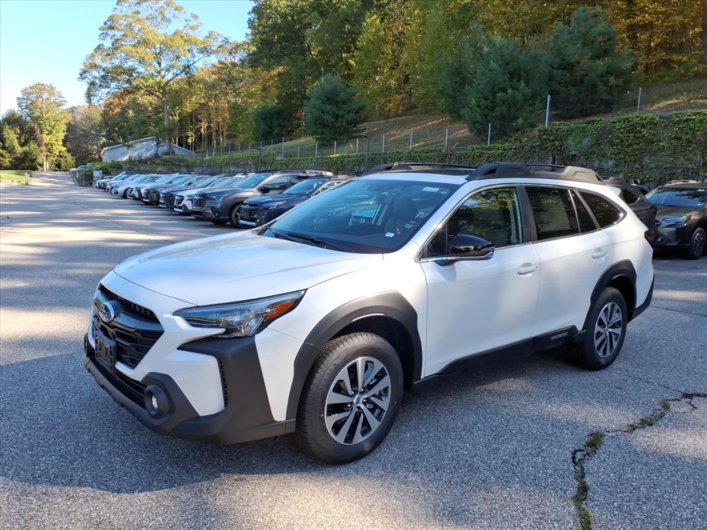 2025 Subaru Outback Premium photo 3