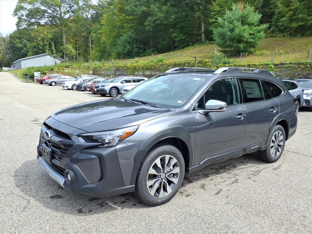 2025 Subaru Outback Touring XT photo 2