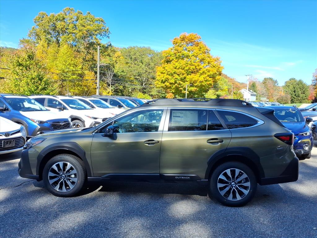 2025 Subaru Outback Limited photo 3