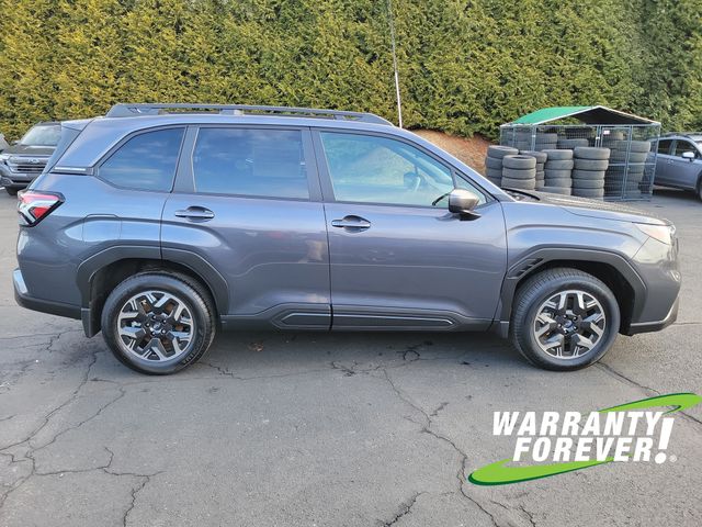 2025 Subaru Forester Premium - Photo 8