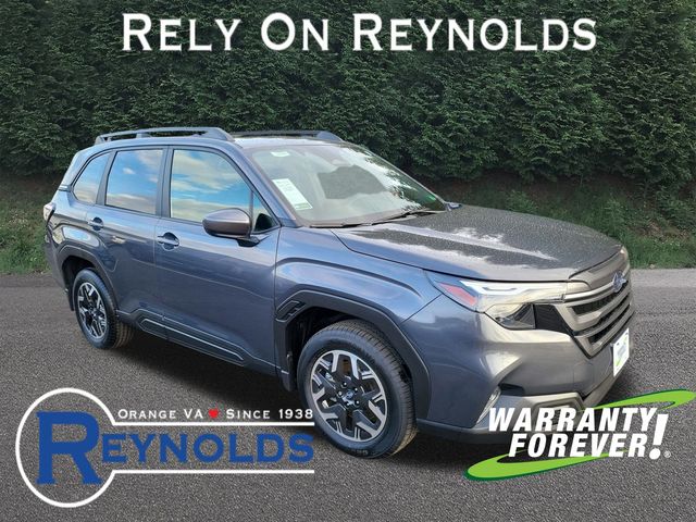 2025 Subaru Forester Premium's photo