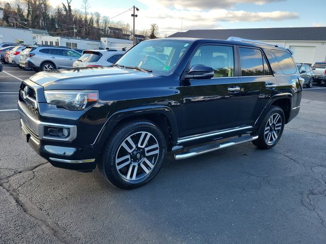 2017 Toyota 4Runner Limited photo 3