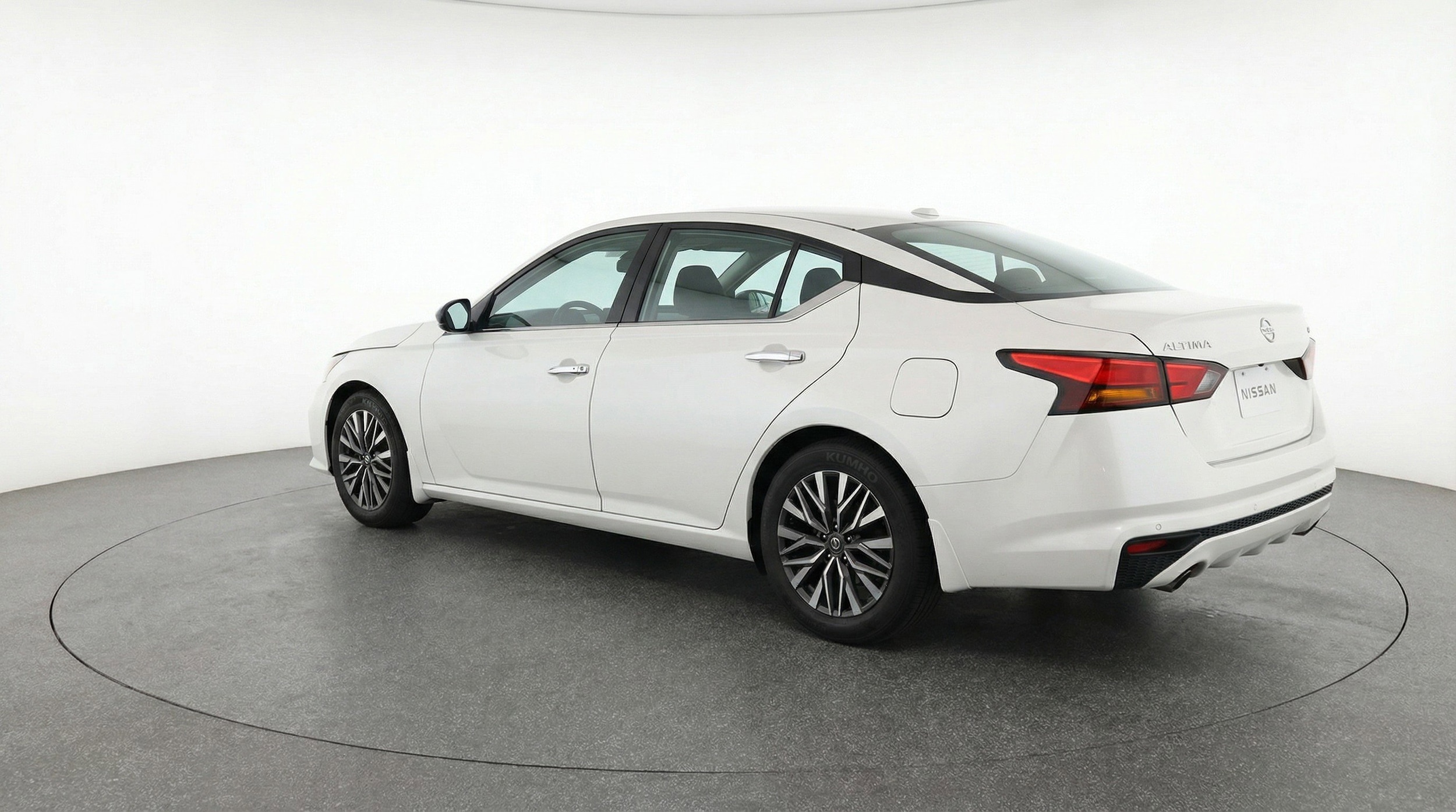 Thumbnail: 2025 Nissan Altima - 6