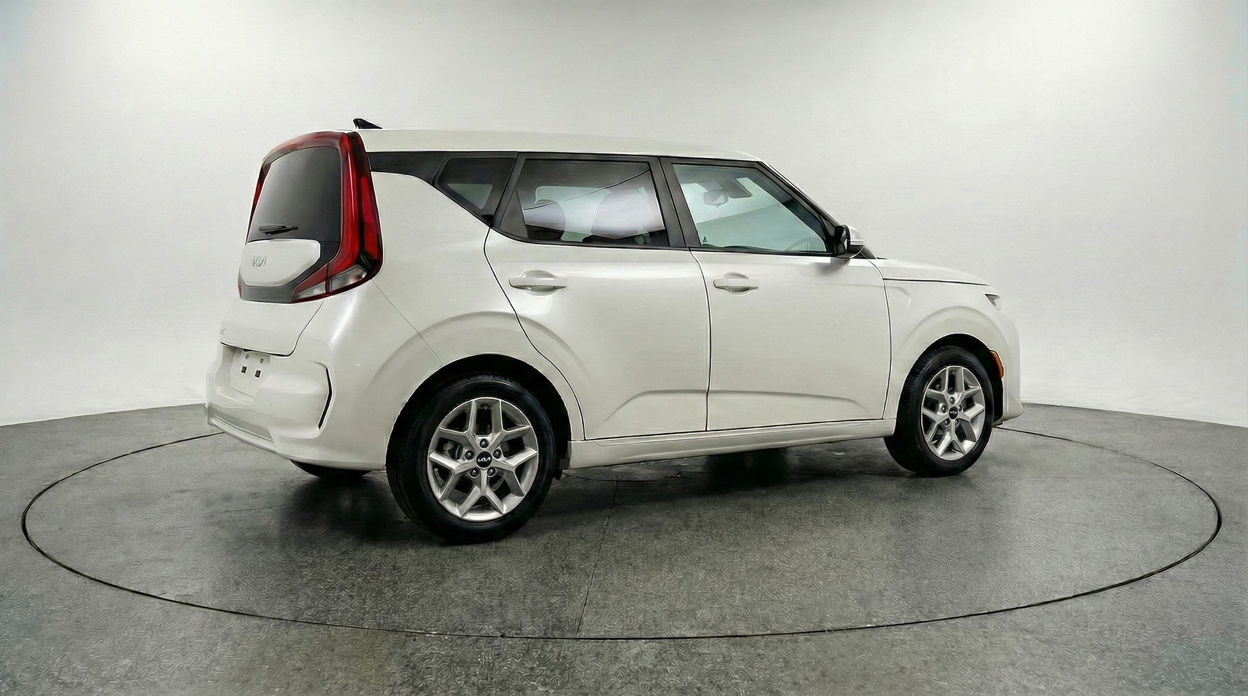 Thumbnail: 2025 Kia Soul - 7