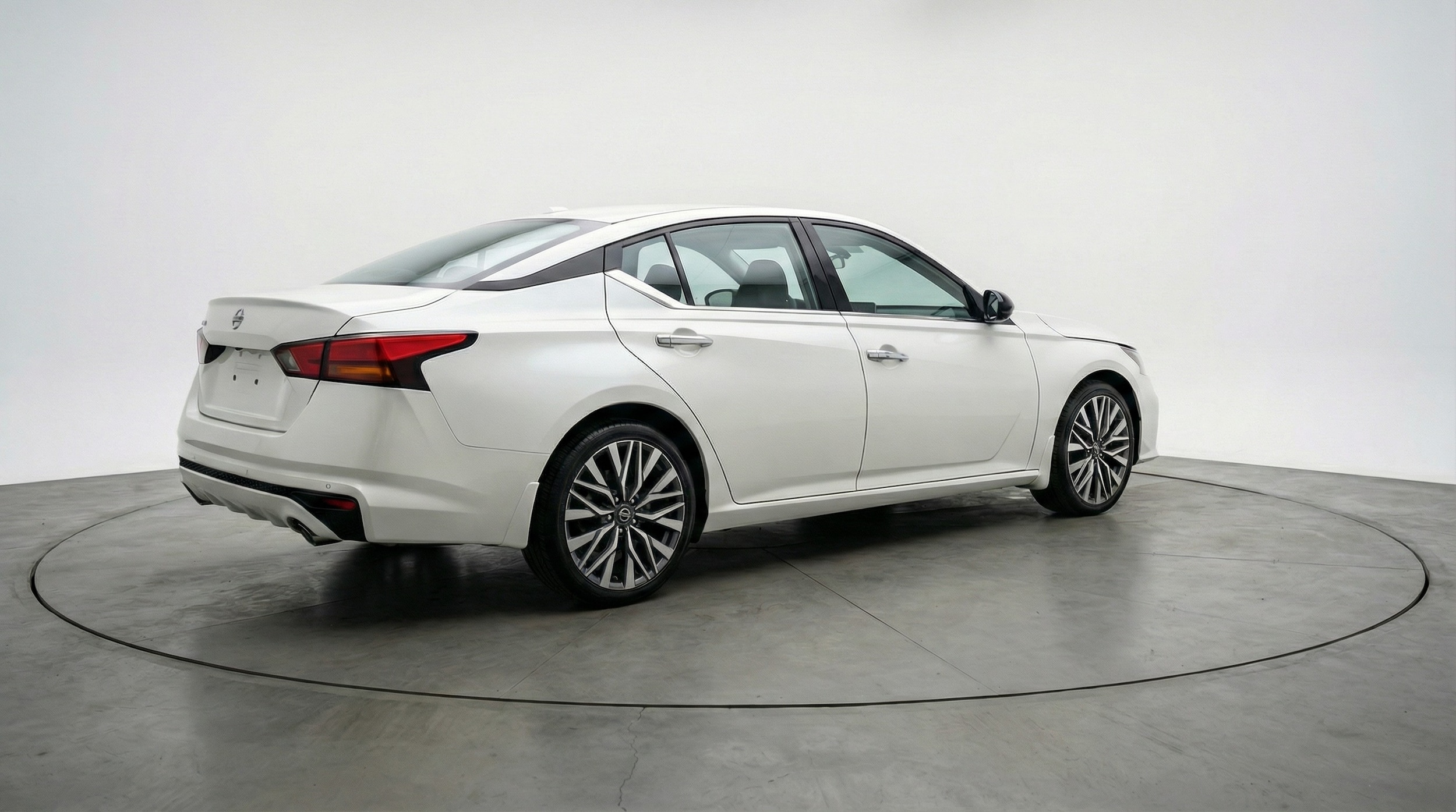 Thumbnail: 2025 Nissan Altima - 7