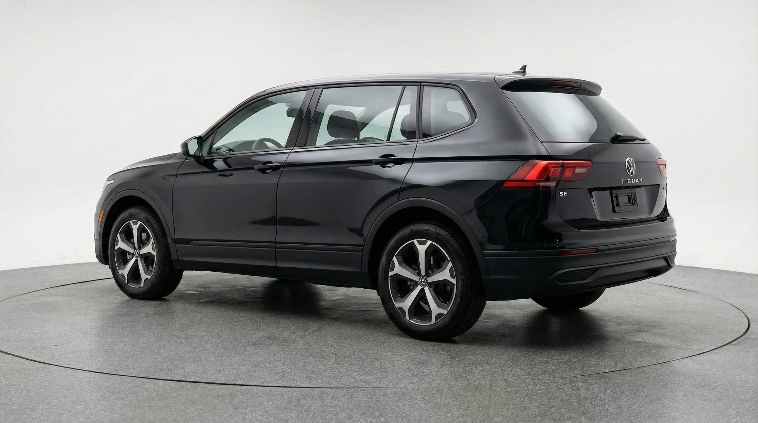 Thumbnail: 2026 Volkswagen Tiguan - 6