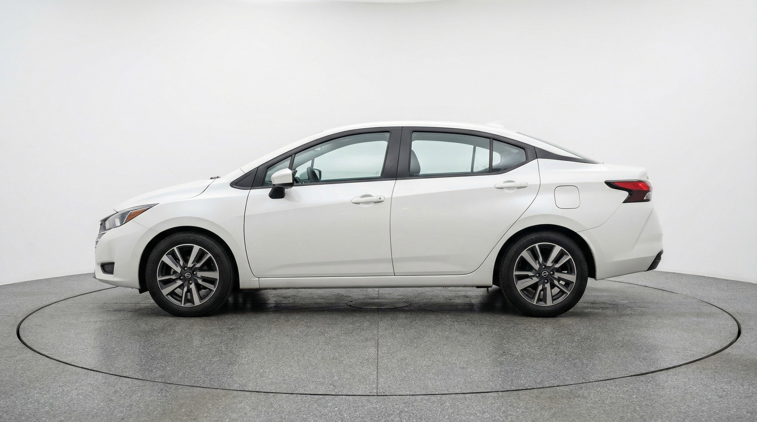 Thumbnail: 2025 Nissan Versa - 5