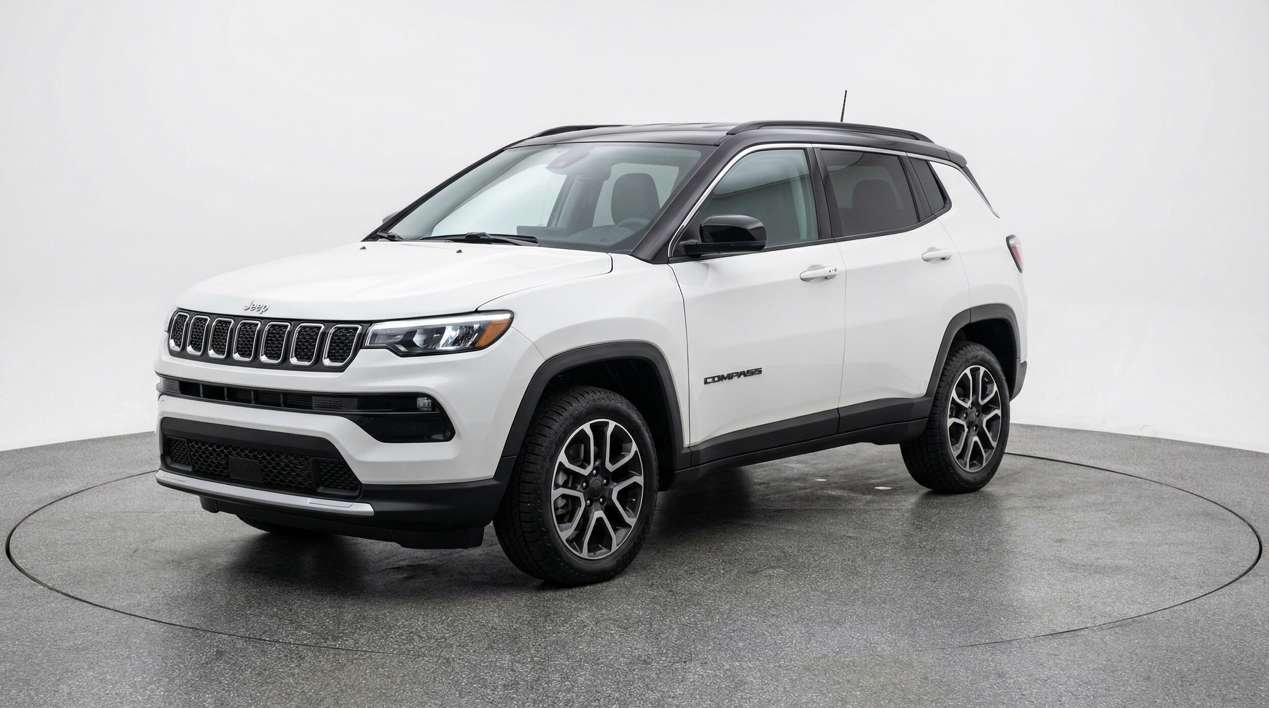 Thumbnail: 2025 Jeep Compass - 3