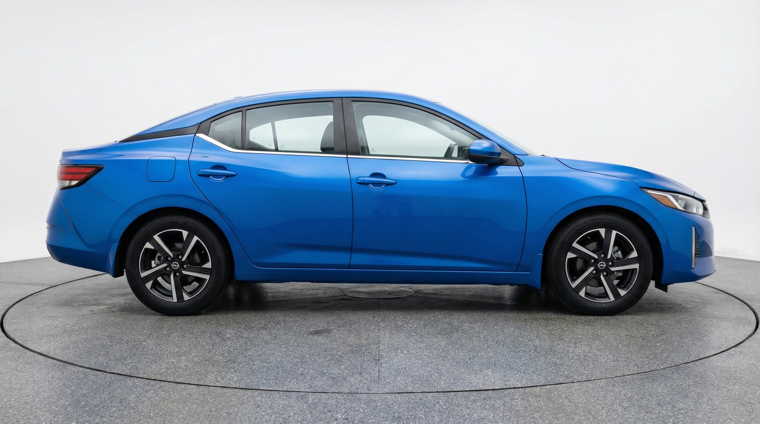 Thumbnail: 2025 Nissan Sentra - 8