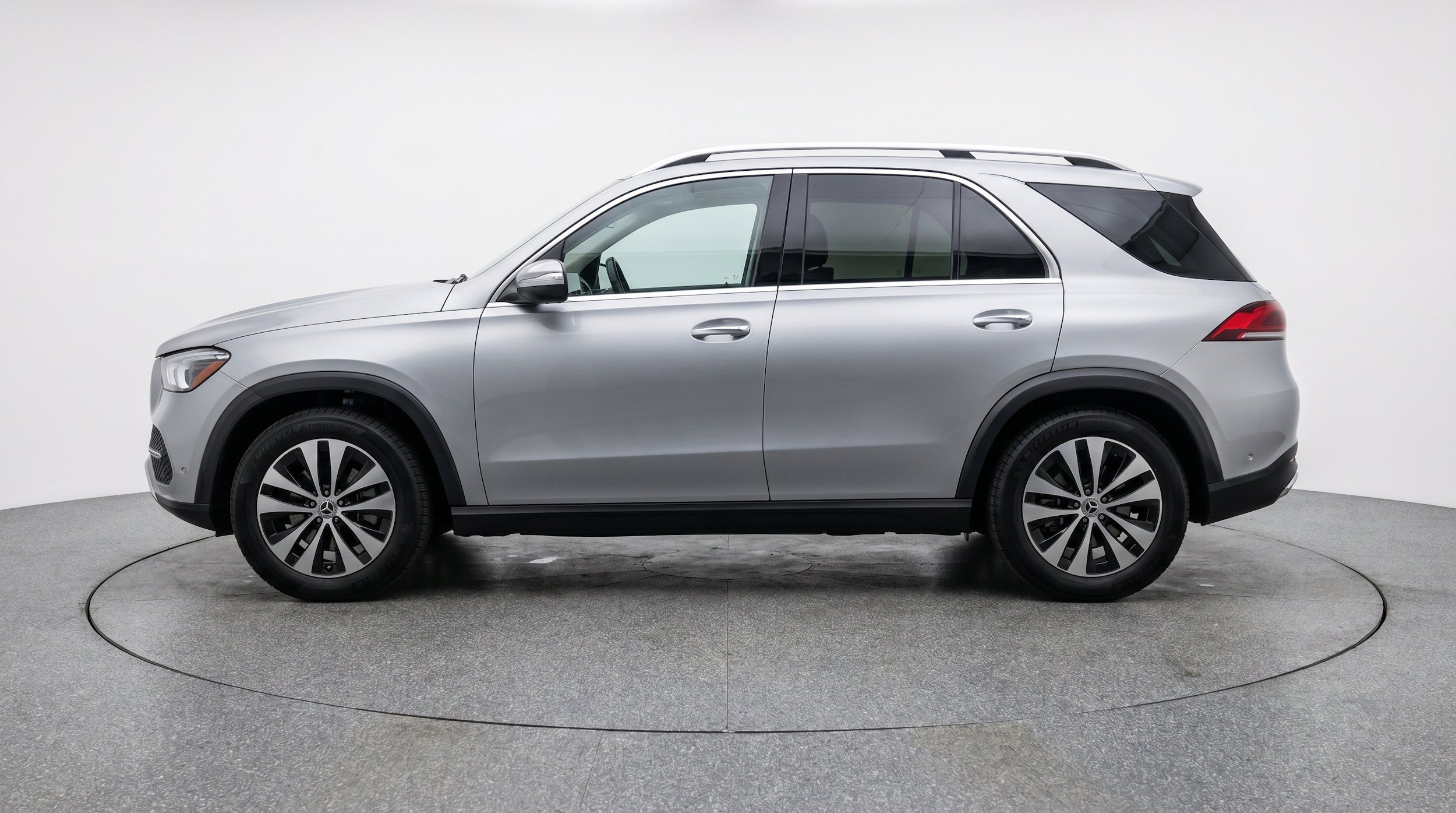 Thumbnail: 2026 Mercedes-Benz GLE - 5