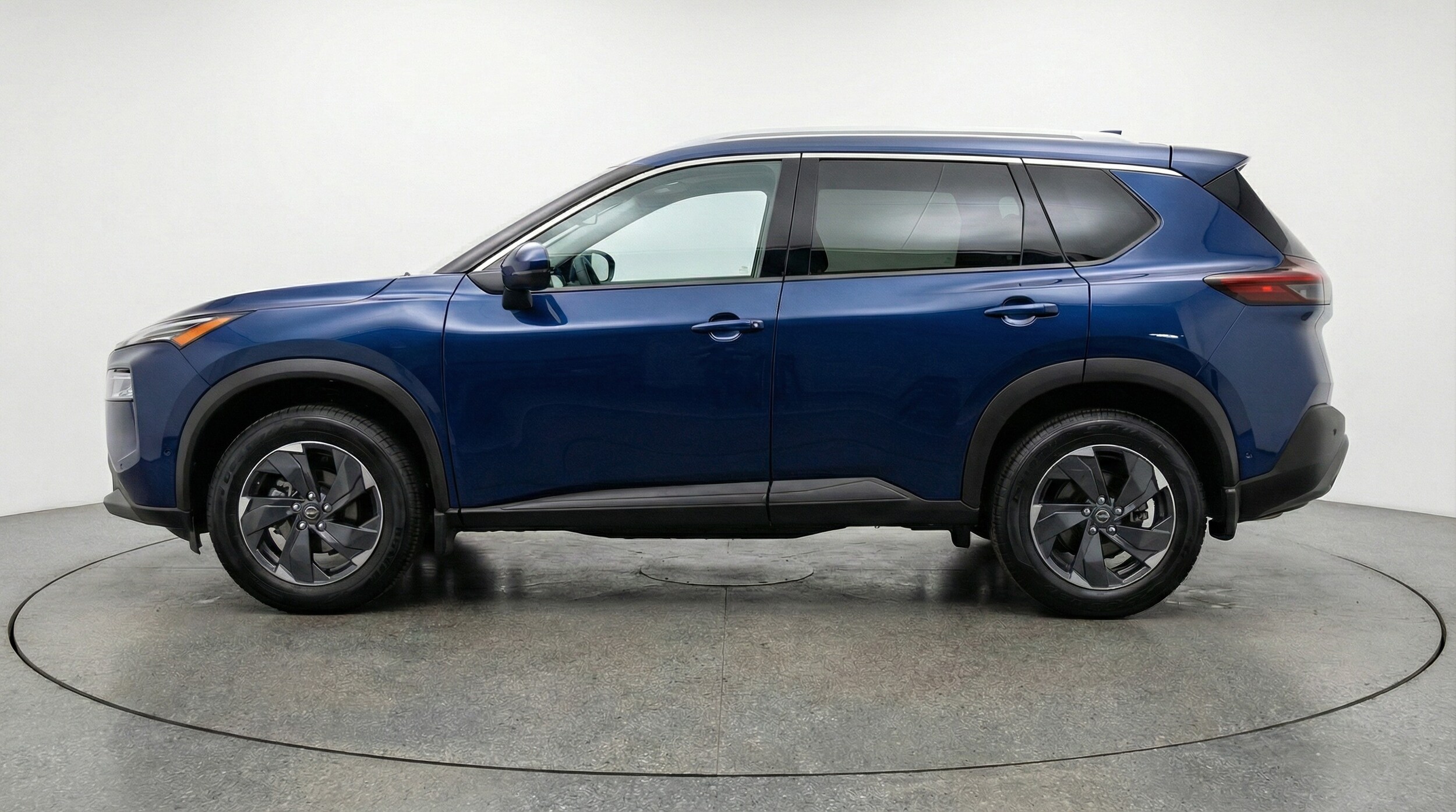 Thumbnail: 2025 Nissan Rogue - 4