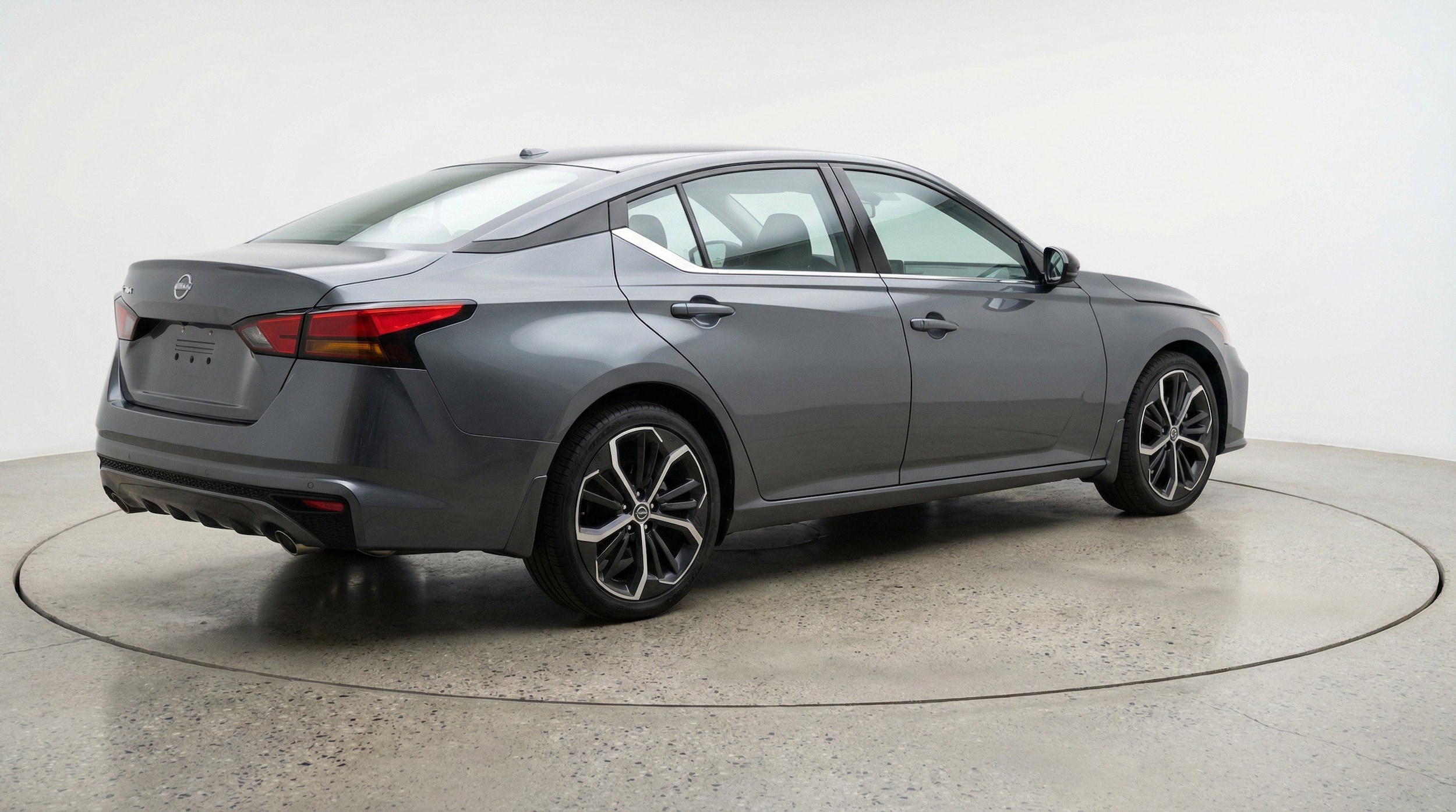 Thumbnail: 2025 Nissan Altima - 9