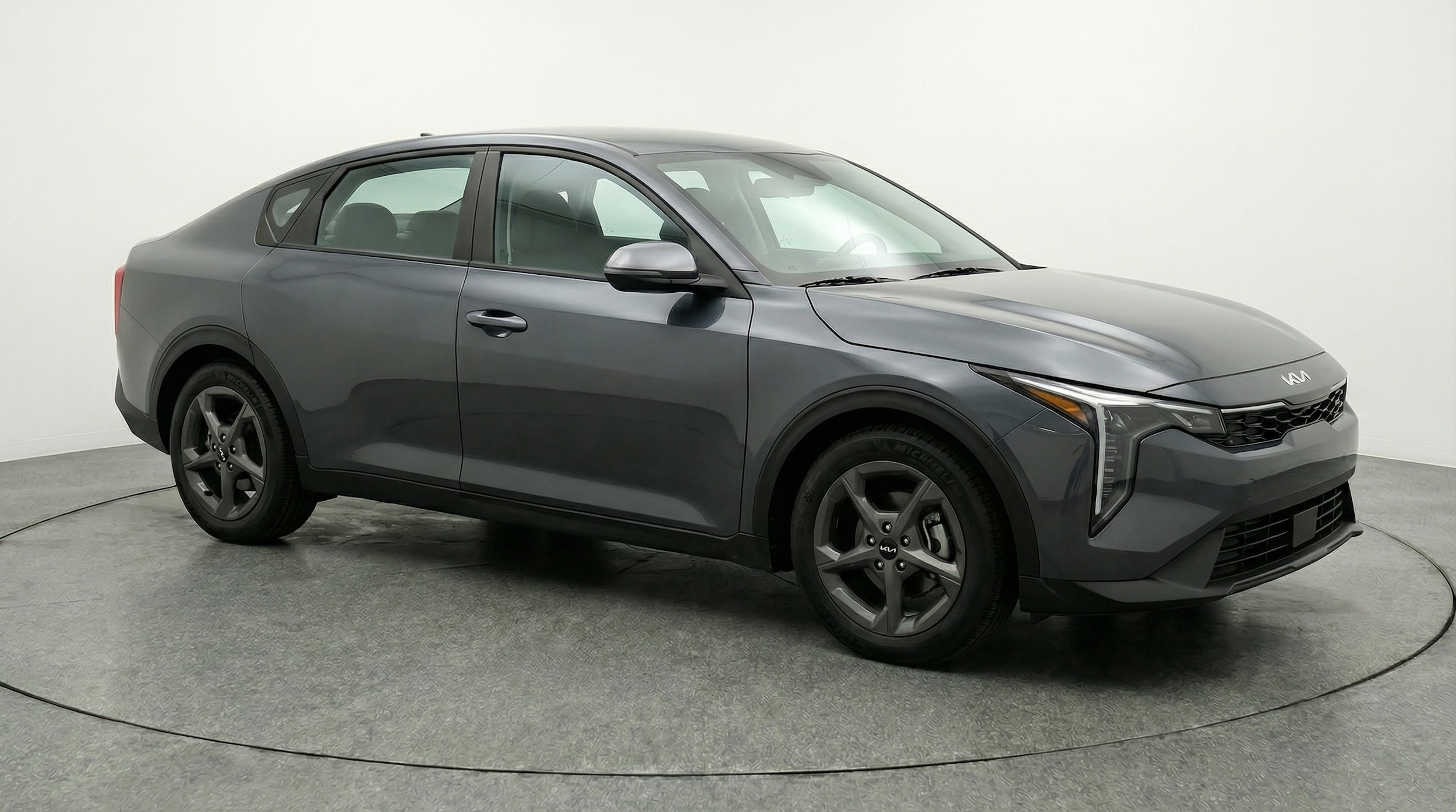 Thumbnail: 2025 Kia K4 - 1