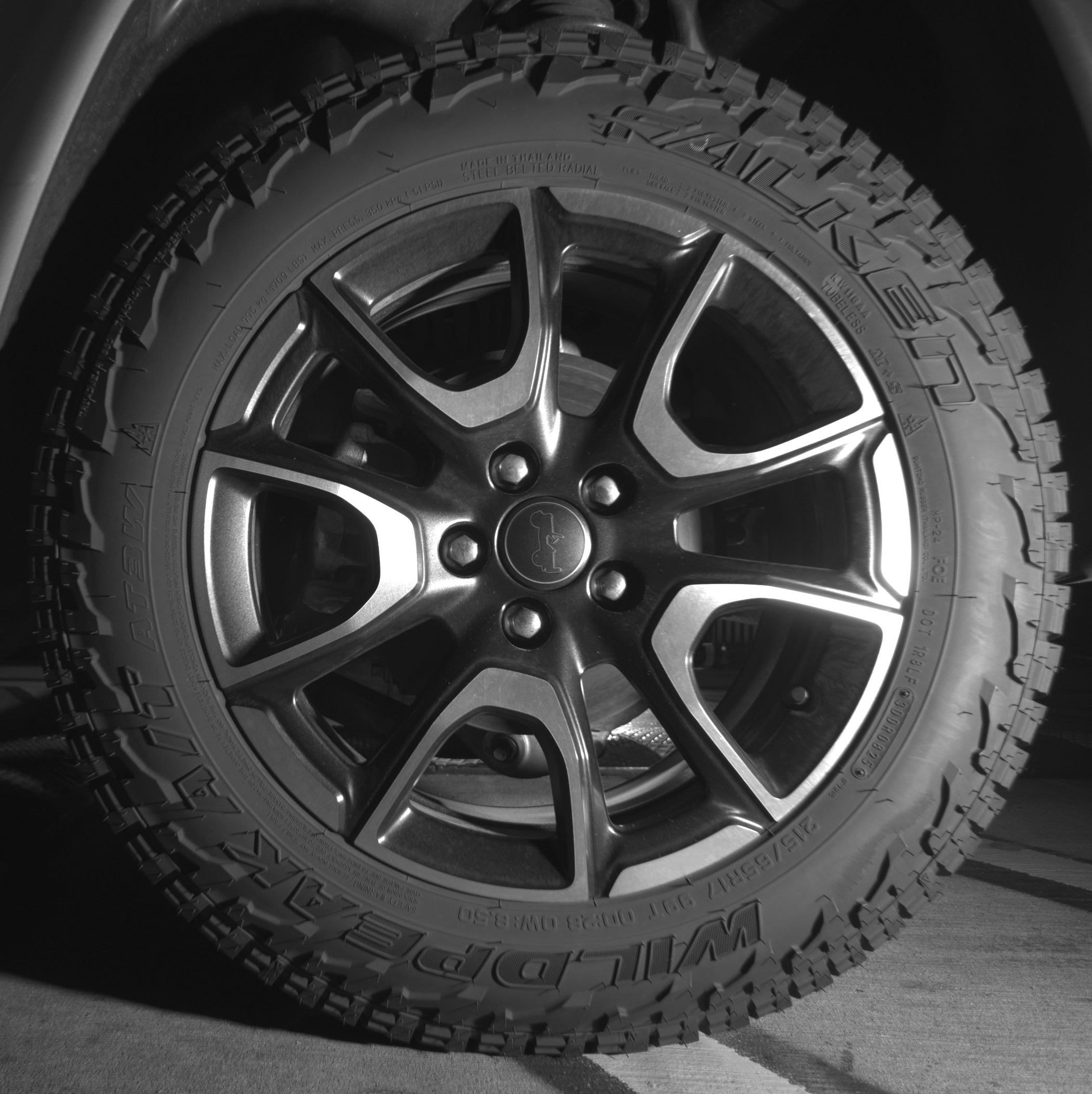Thumbnail: 2025 Jeep Compass - 14