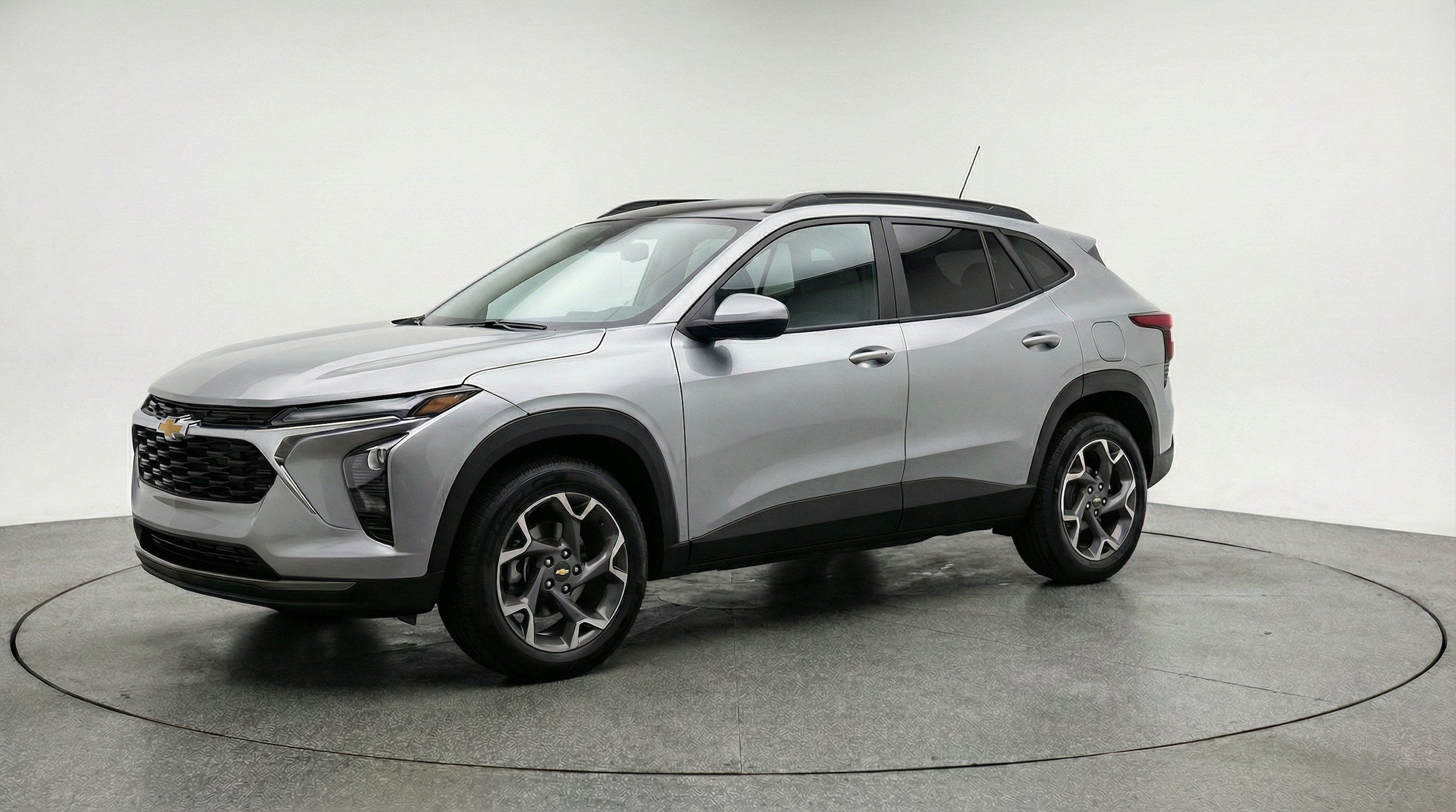 Thumbnail: 2025 Chevrolet Trax - 3