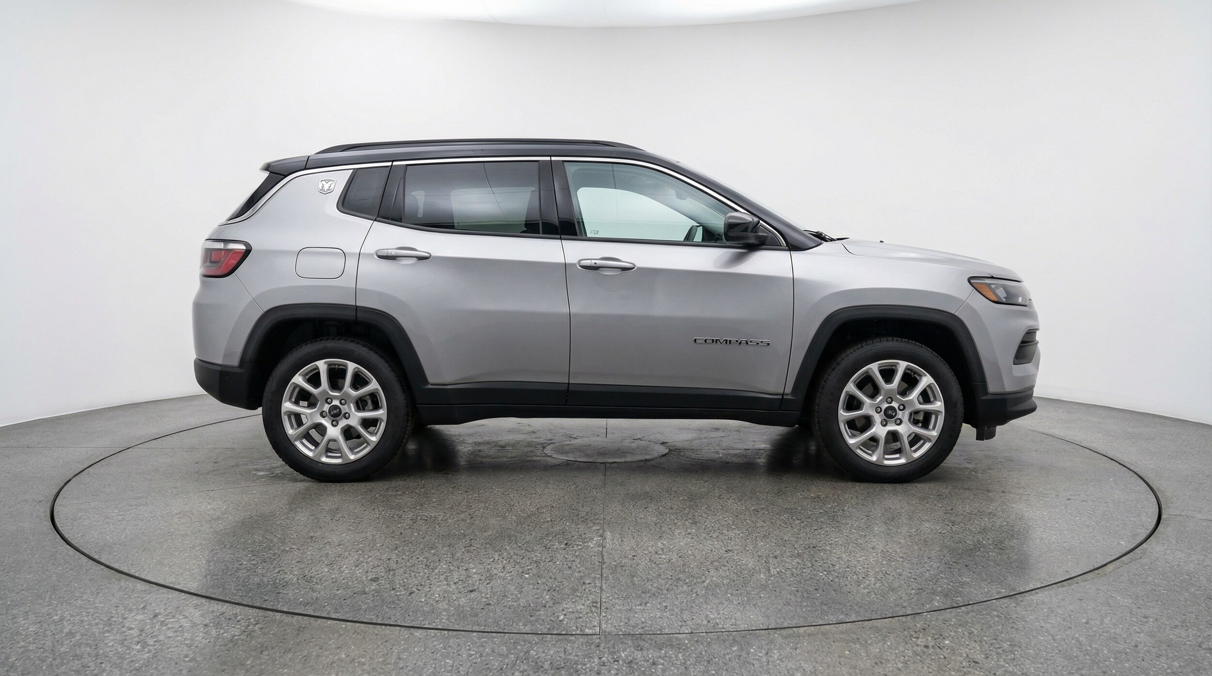 Thumbnail: 2025 Jeep Compass - 8