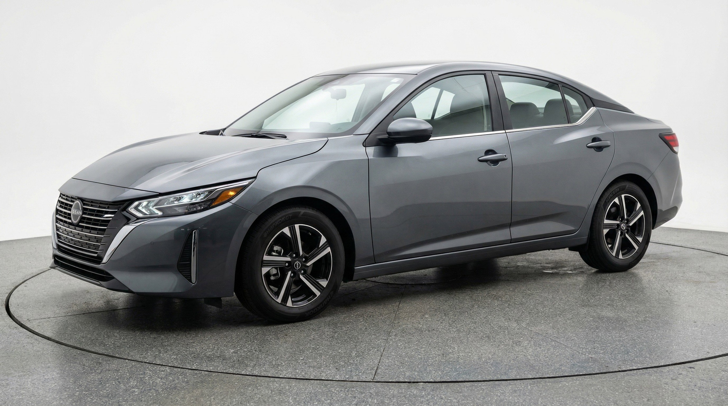 Thumbnail: 2025 Nissan Sentra - 3