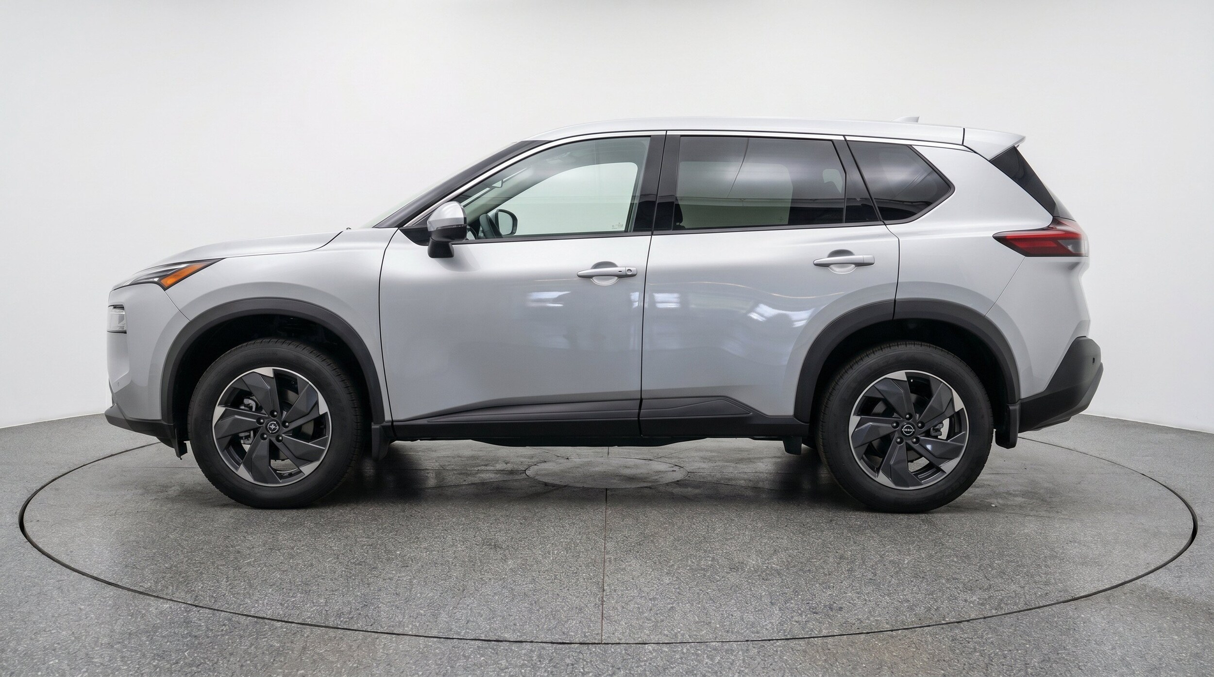 Thumbnail: 2025 Nissan Rogue - 5