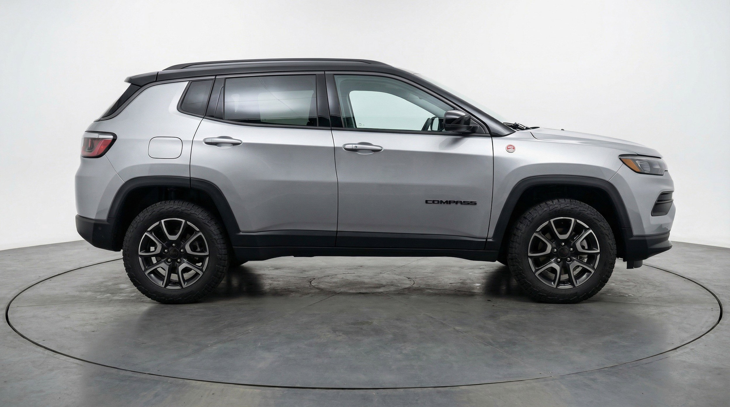 Thumbnail: 2025 Jeep Compass - 11