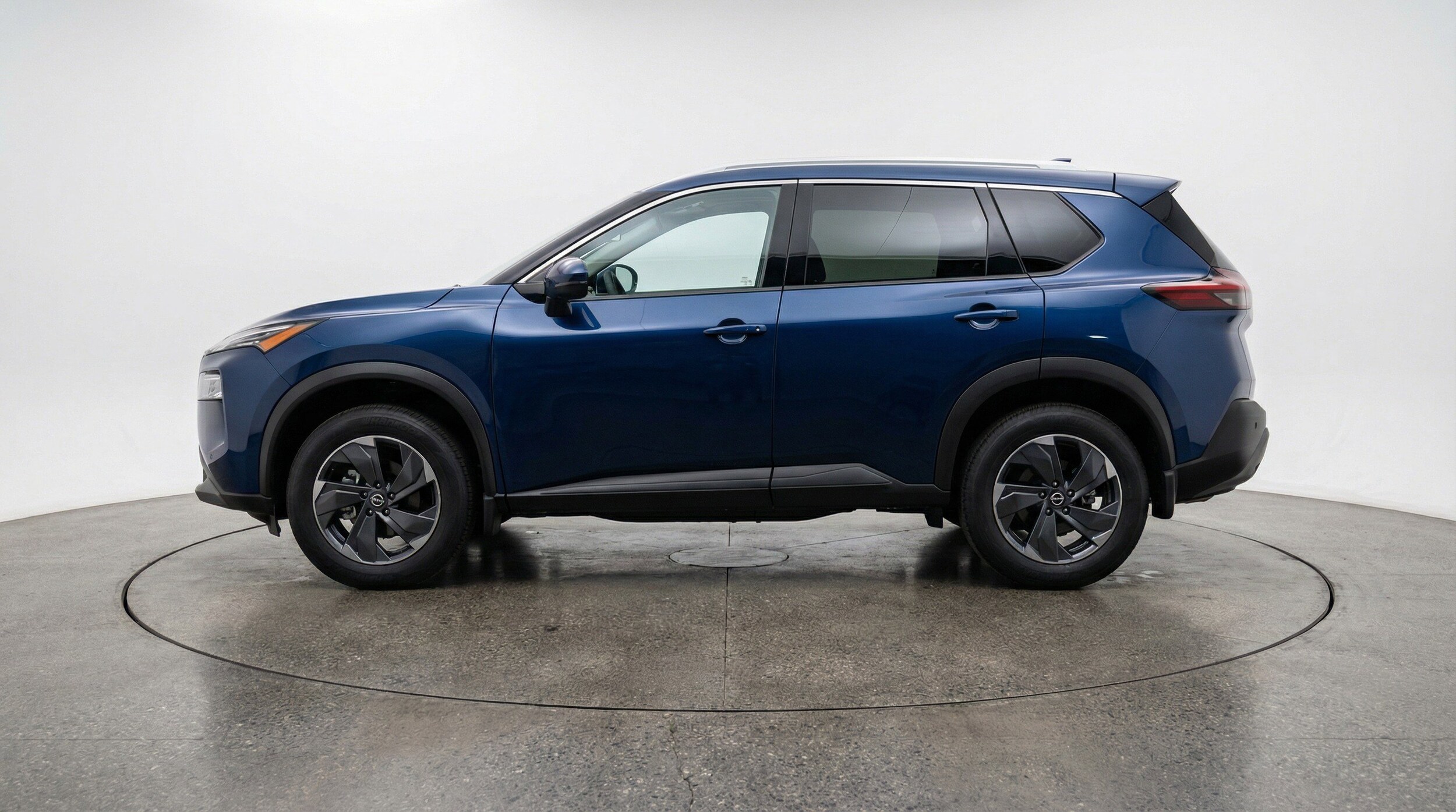 Thumbnail: 2025 Nissan Rogue - 5