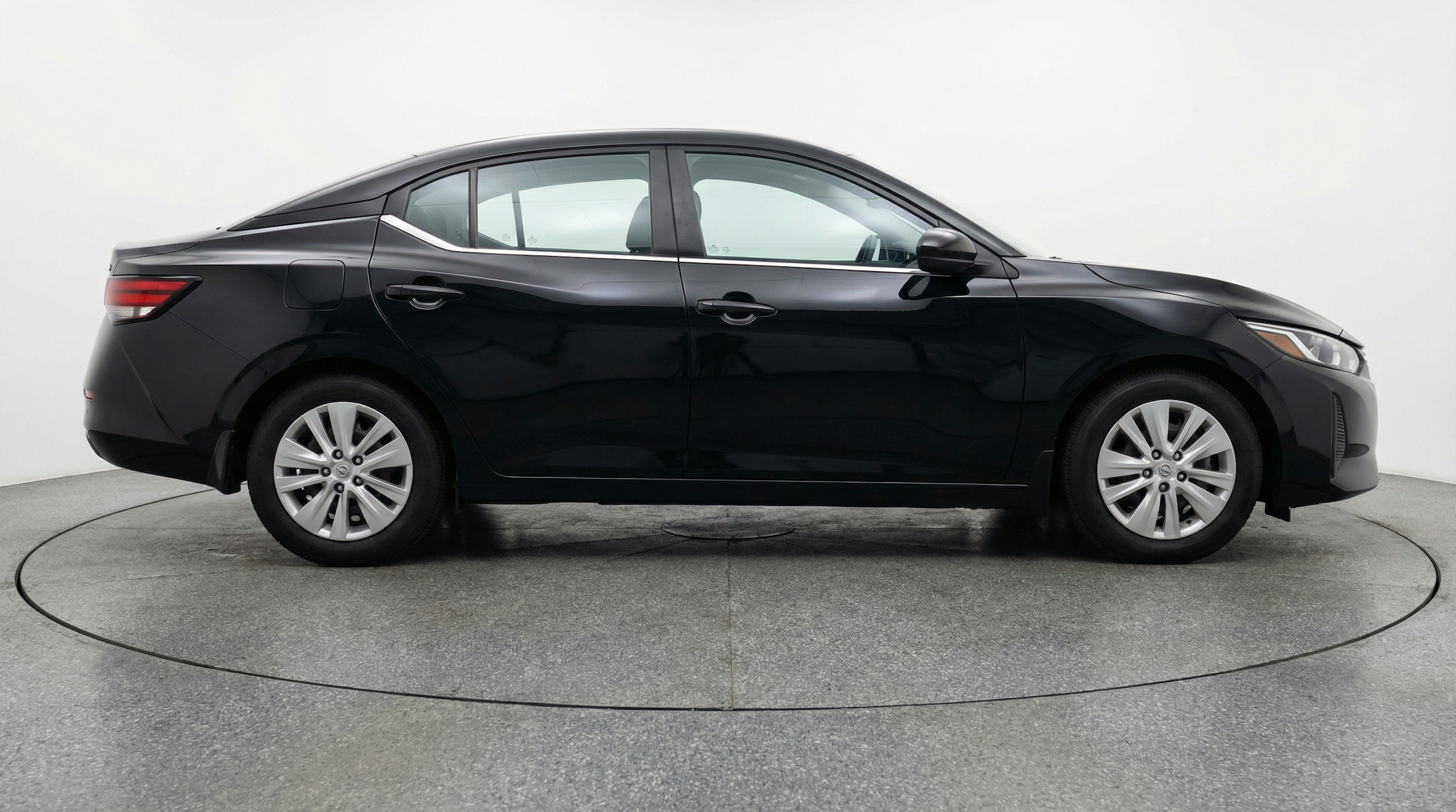 Thumbnail: 2025 Nissan Sentra - 8