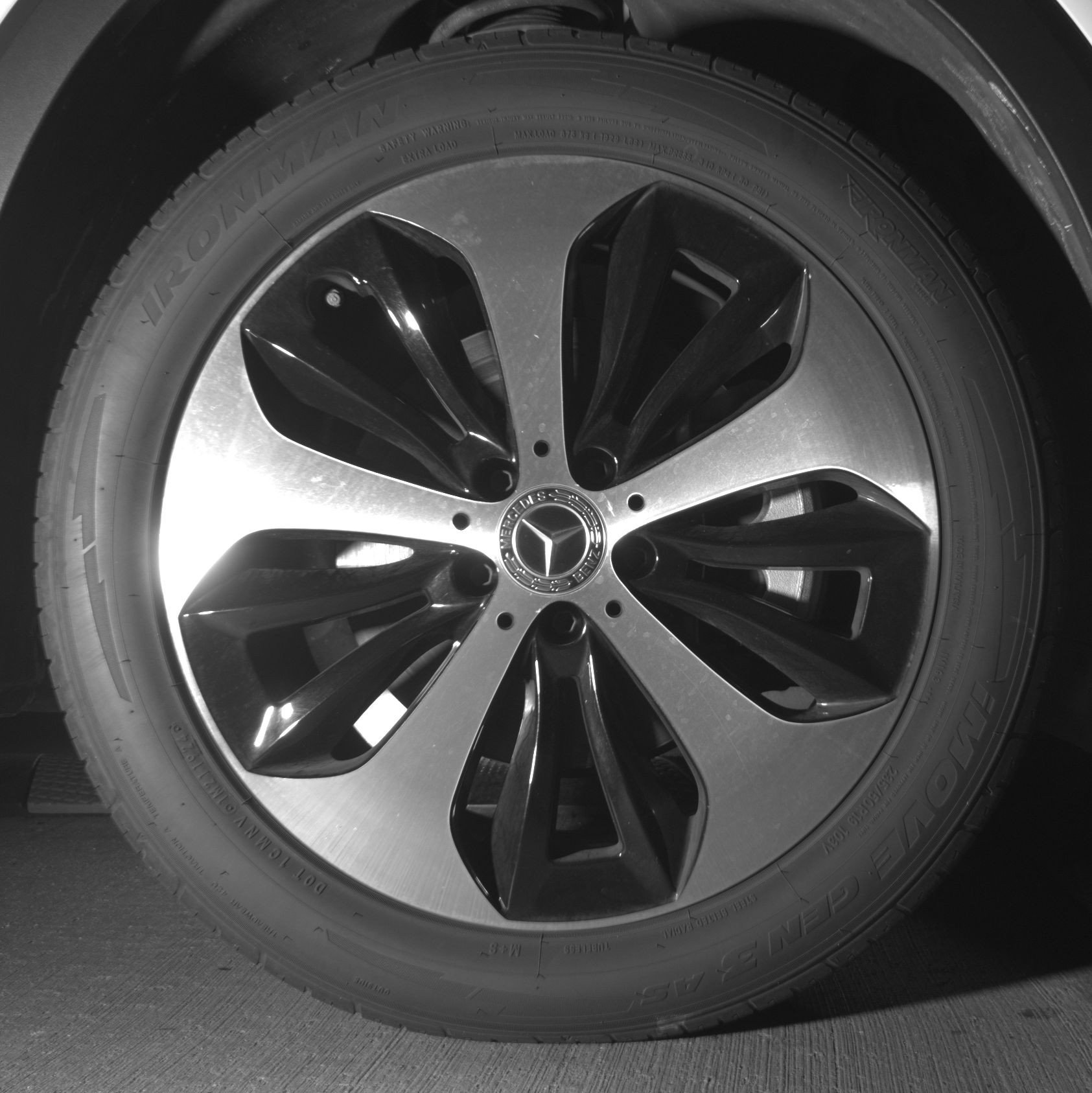 Thumbnail: 2025 Mercedes-Benz GLB - 13