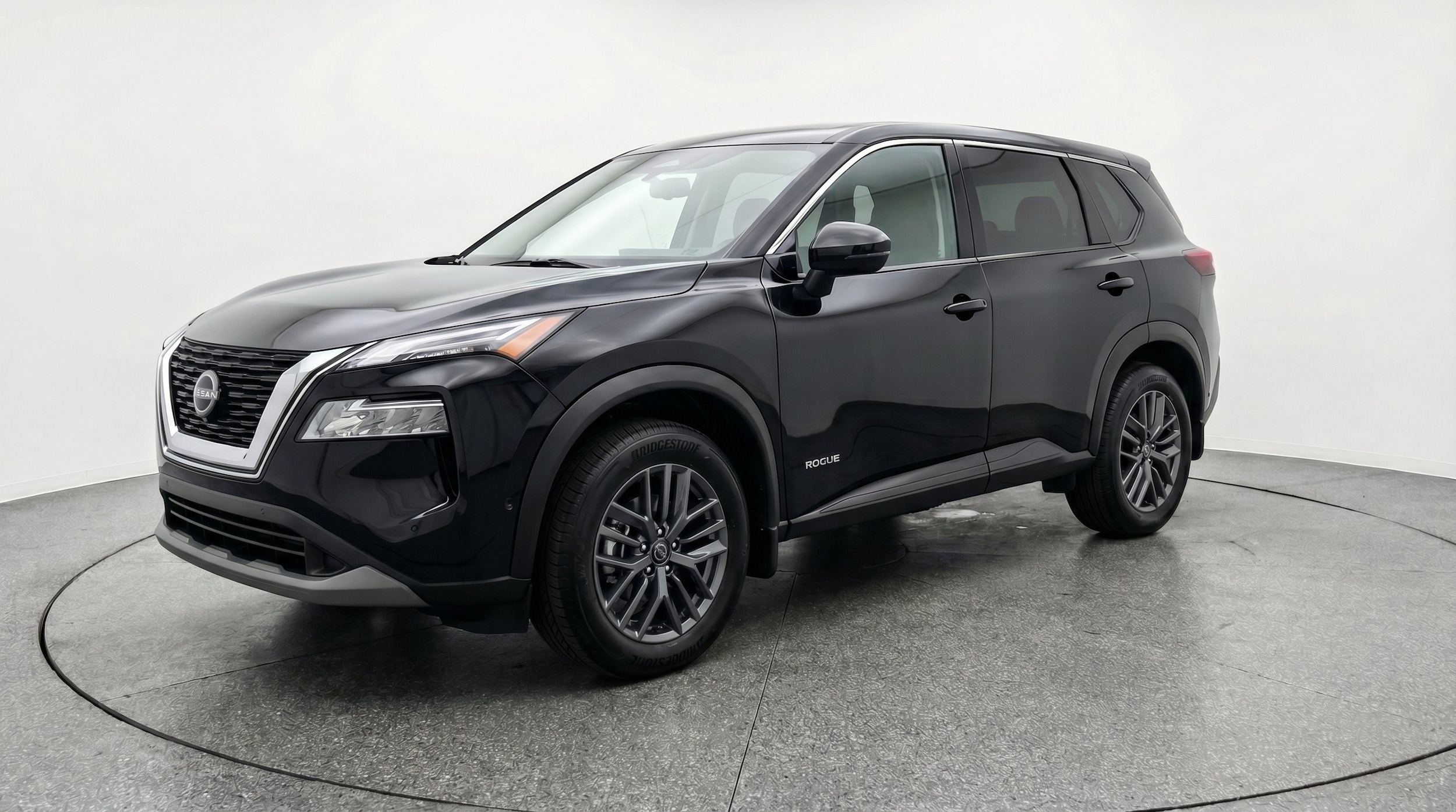 Thumbnail: 2026 Nissan Rogue - 3